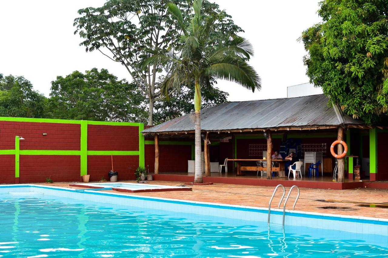 Palmas Park Hotel Y Restaurant Obligado Exterior photo